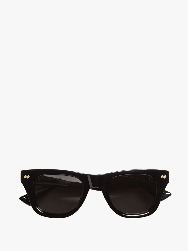 Effortless Urban Style: Summer's Chicest Ensembles Reimagined 111