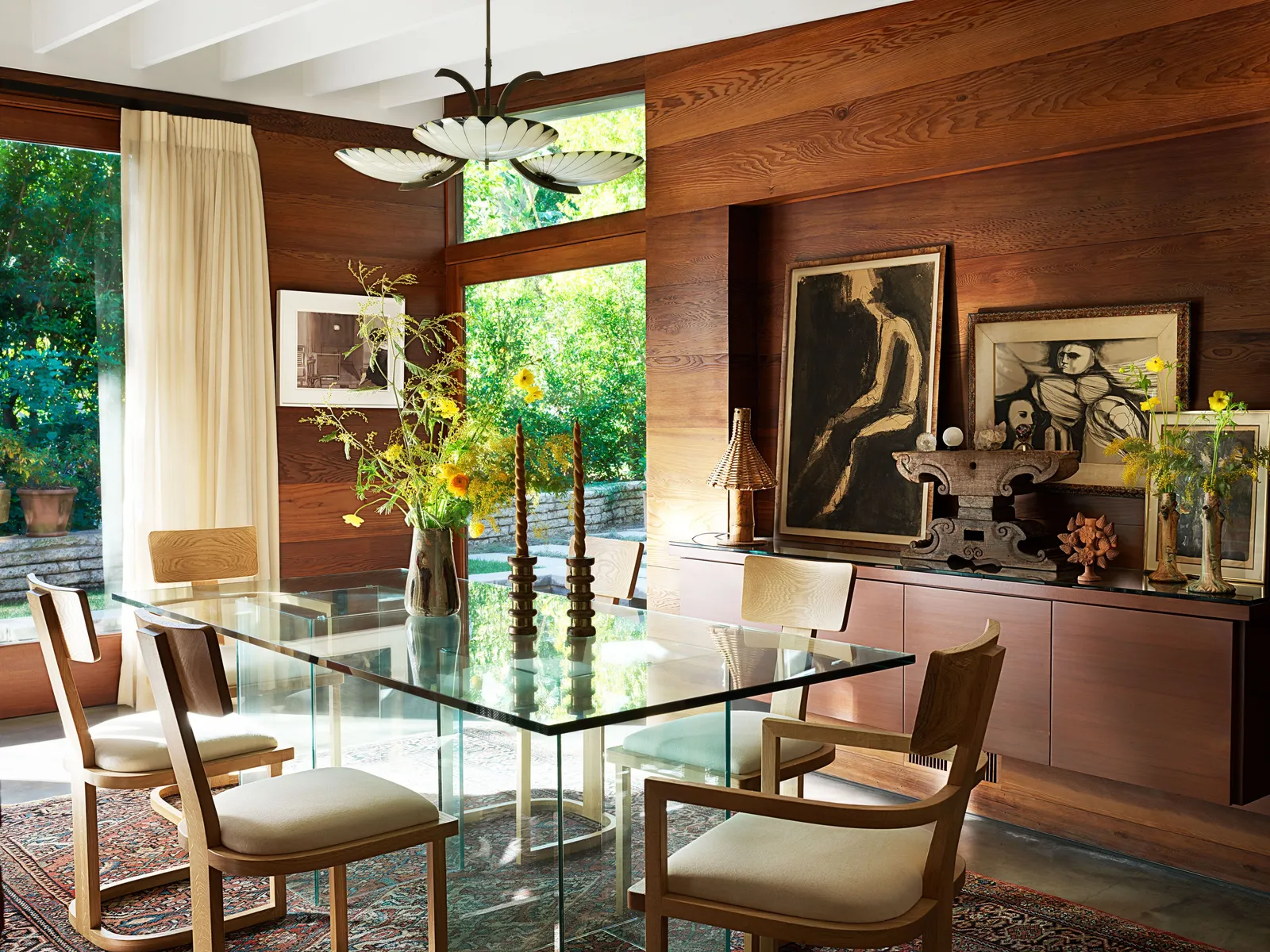 Where Midcentury Soul Meets Hollywood Royalty: Dakota Johnson's Architectural Icon Unveiled 8