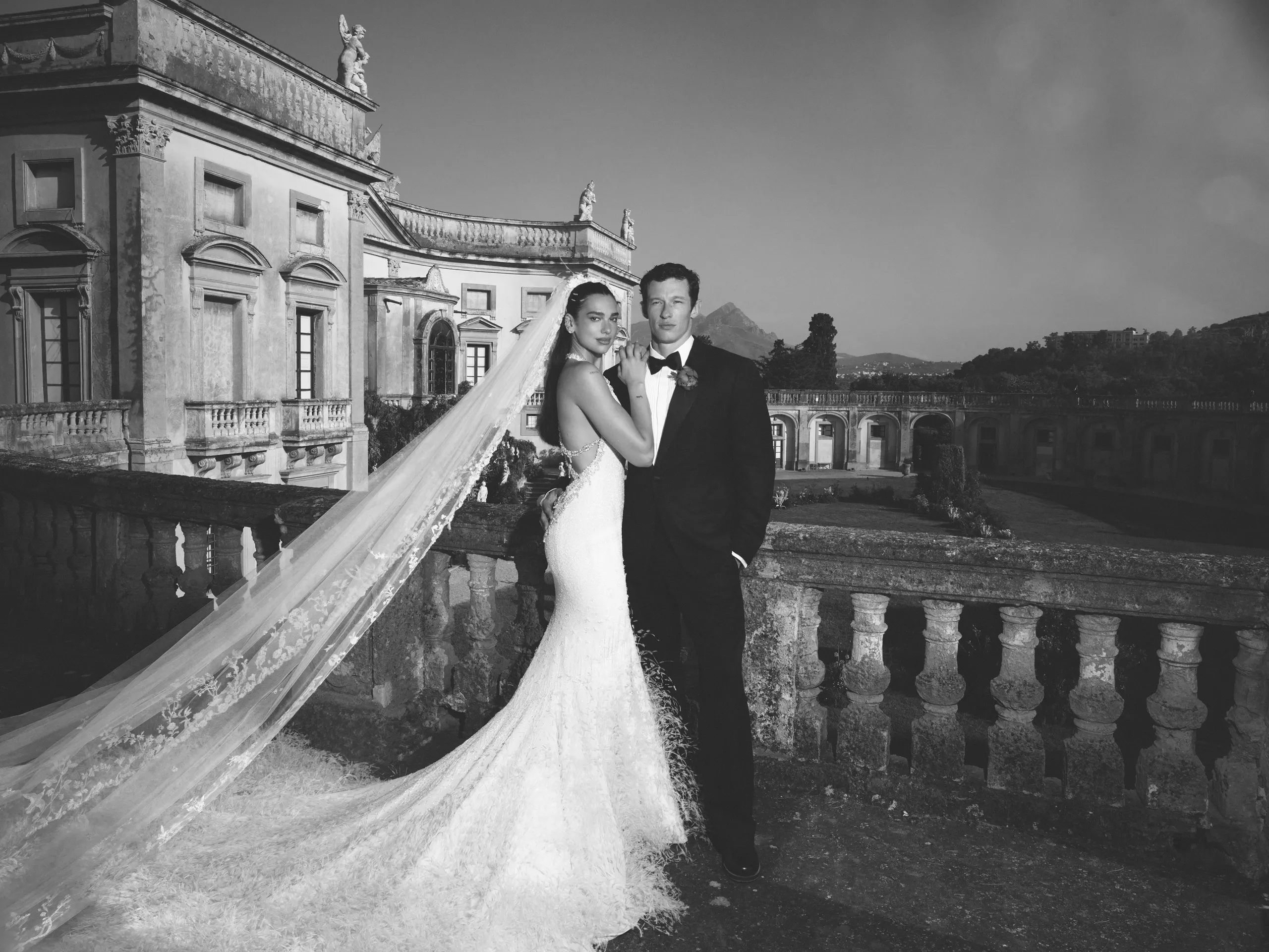 Dua Lipa's Sicilian Nuptials: A Chanel Haute Couture Revelation 12