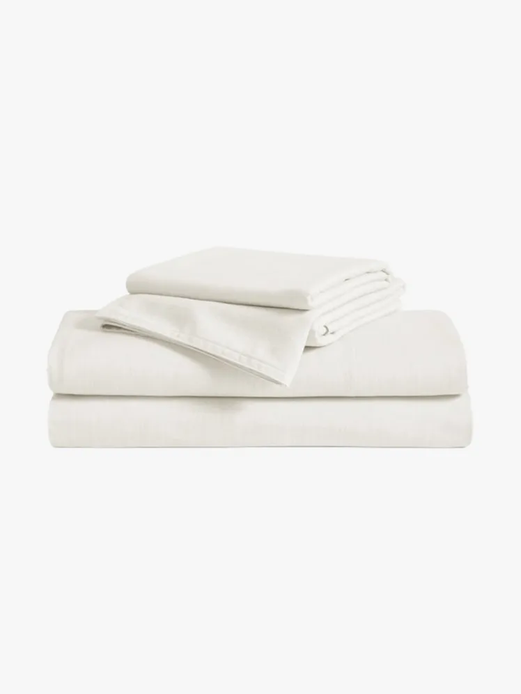 Brooklinen's Bedding: A Legacy of Luxury, Crafted for the Connoisseur 41 Brooklinen's Bedding: A Legacy of Luxury, Crafted for the Connoisseur 41