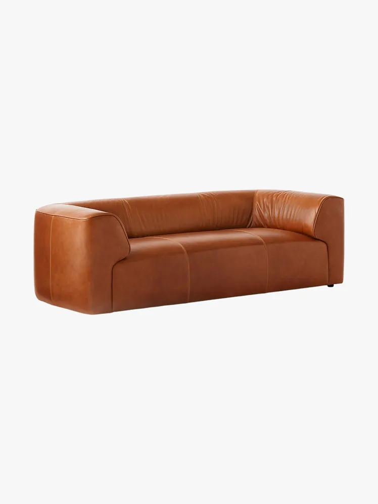 Heirloom Leathers: Curated Comfort for the Discerning Connoisseur 20