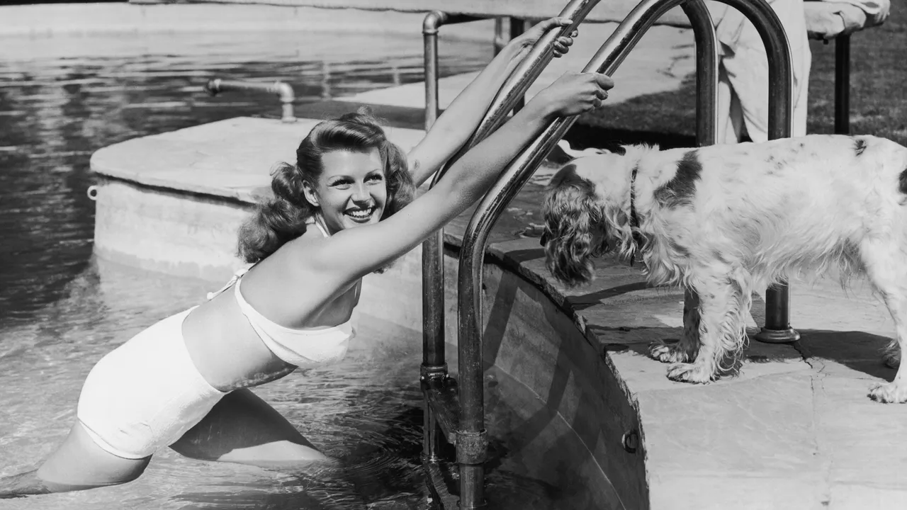 Golden Age Grace: Rita Hayworth's Private Elegance Unveiled 17