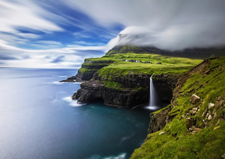Sanctuary Estates: Where Isolation Meets Unrivaled Grandeur 1
