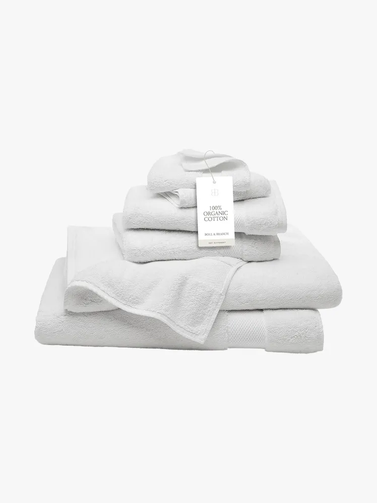 Luxury Linens: Prime Picks for the Discerning Dweller 16