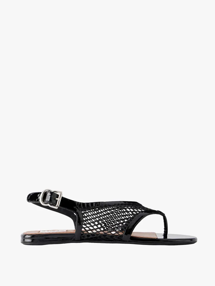 Effortless Urban Style: Summer's Chicest Ensembles Reimagined 88