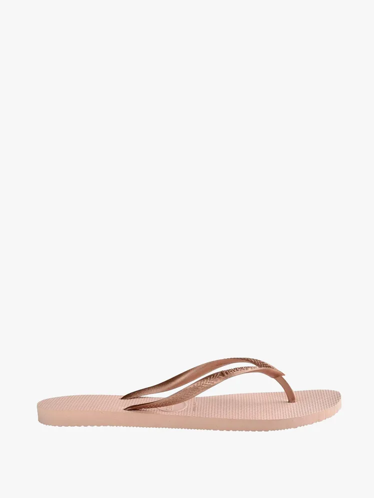 Chic Summer Soles: Unearth Unbeatable Havaianas Styles This Prime Event 33