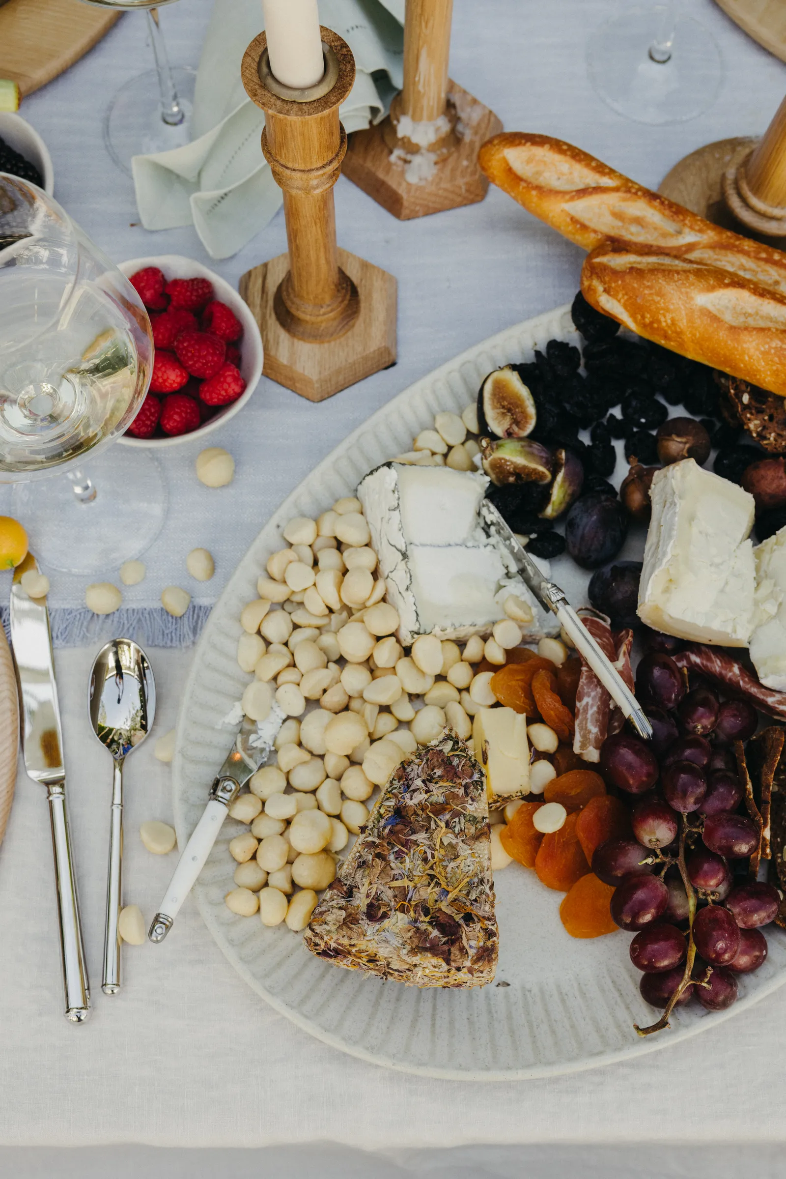Gourmet Gatherings: Where Culinary Comfort Reigns and Elegance Unfurls 39 Gourmet Gatherings: Where Culinary Comfort Reigns and Elegance Unfurls 39