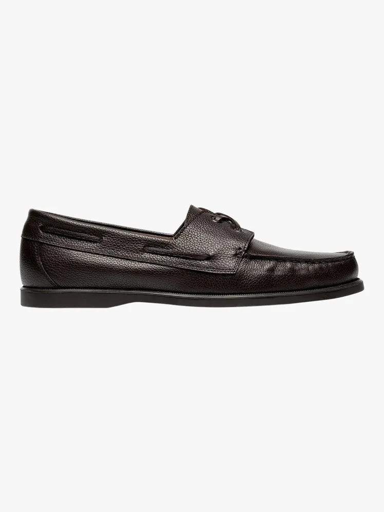 The Summer Wardrobe Upgrade: 18 Essentials for the Modern Executive 137