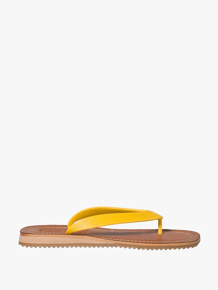 Step into Summer 2026: The Footwear Edit 97 Step into Summer 2026: The Footwear Edit 97