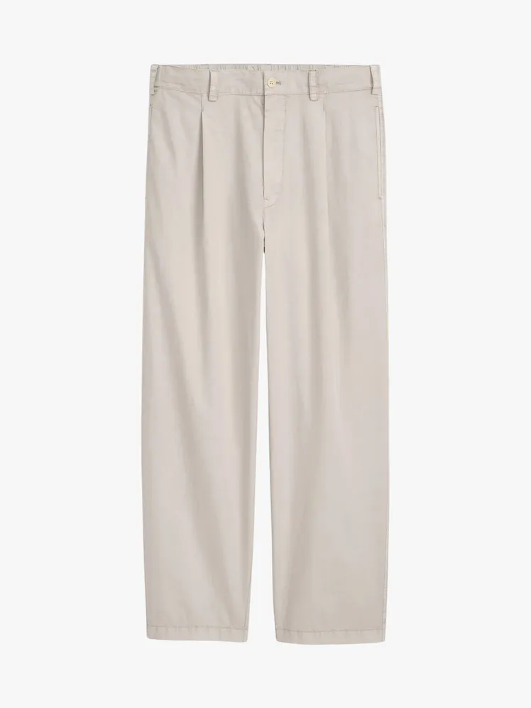 The Summer Wardrobe Upgrade: 18 Essentials for the Modern Executive 114