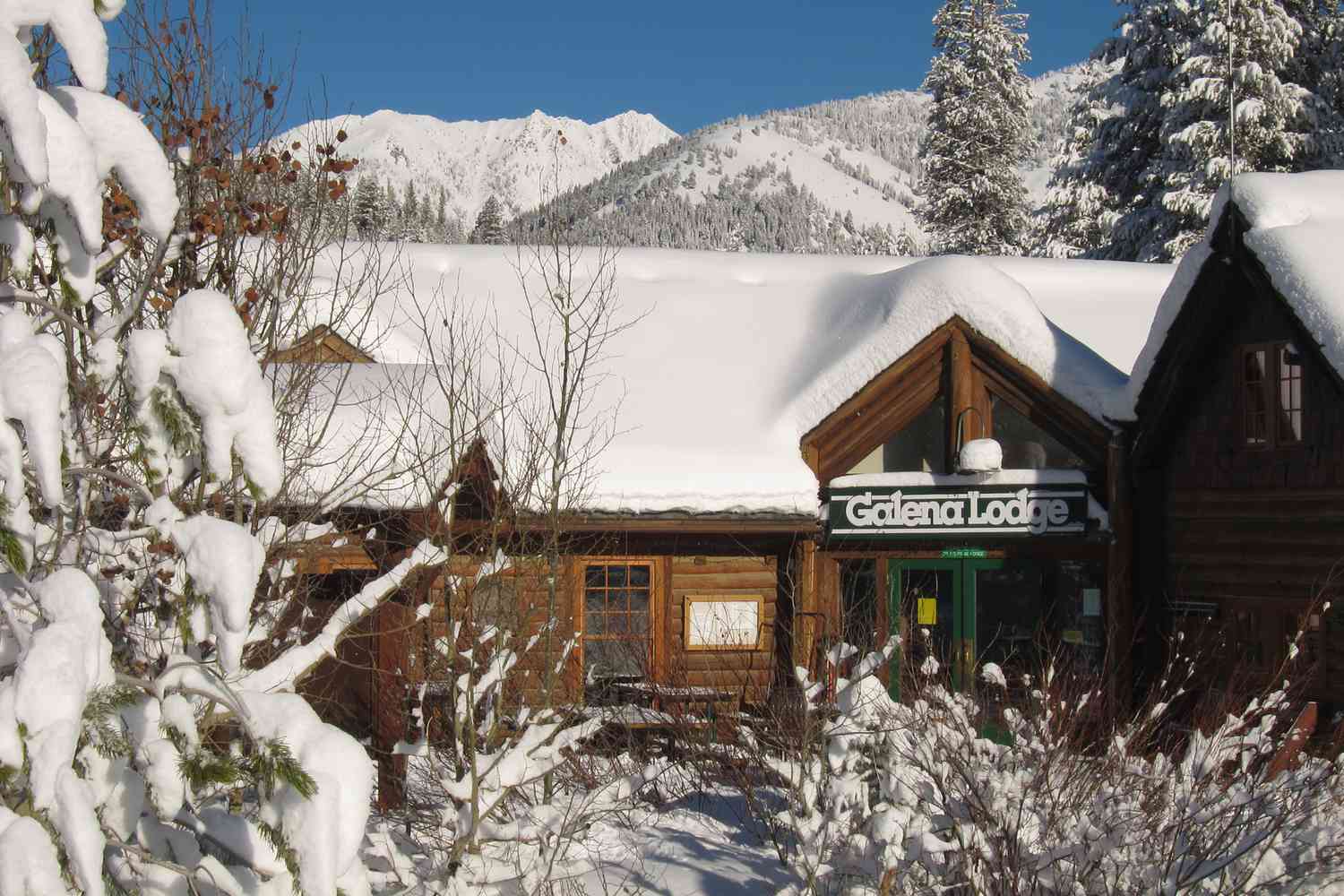 Idaho's Untamed Splendor: Where Wild Beauty Meets Bespoke Adventure 31