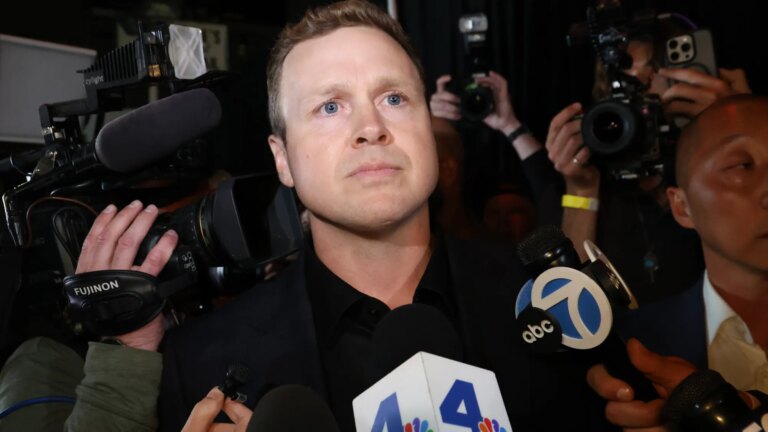 Hollywood's Power Brokerage vs. Reality Star's Gambit: A Political Reckoning 22