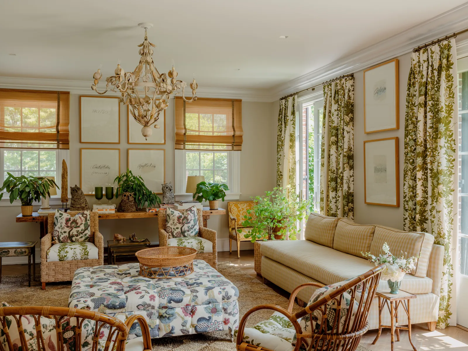 Elevated Abodes: Architectural Alchemy for the Discerning Dweller 22