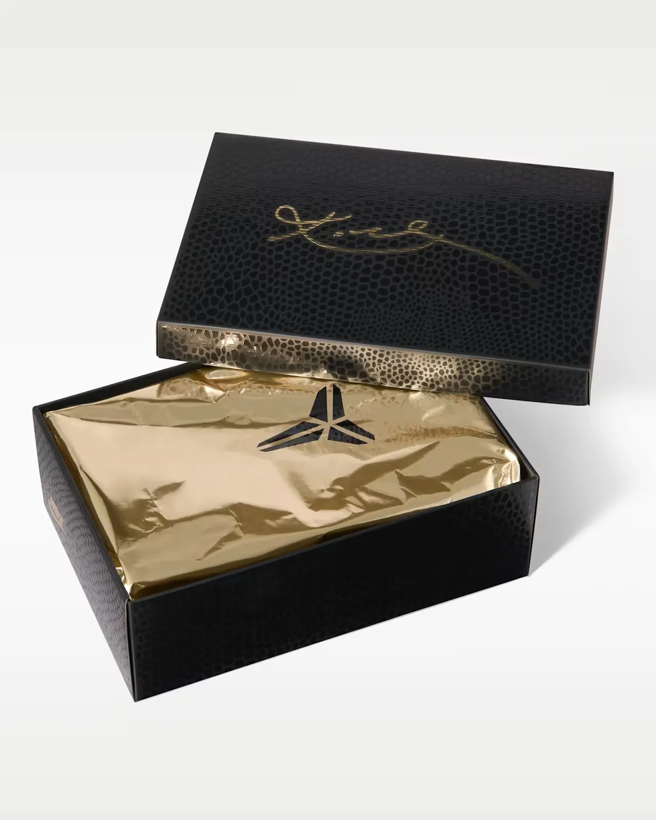 Kobe 4 Drop: Your Next Statement Piece Awaits. 8