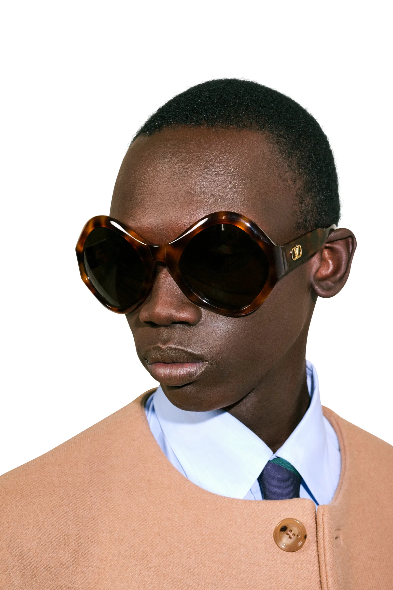 Elevate Your Summer Game: 6 Essential Moves for the Modern Man 13