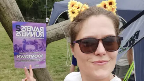 Velocity of Connection: Bristol's Bold Experiment in Speed Dating's Sociocultural Current 8