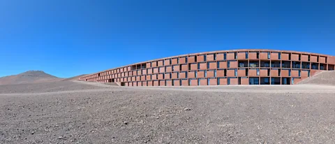 Atacama's Celestial Observatory: Where Cosmic Ambition Meets Stark Desert Grandeur 19