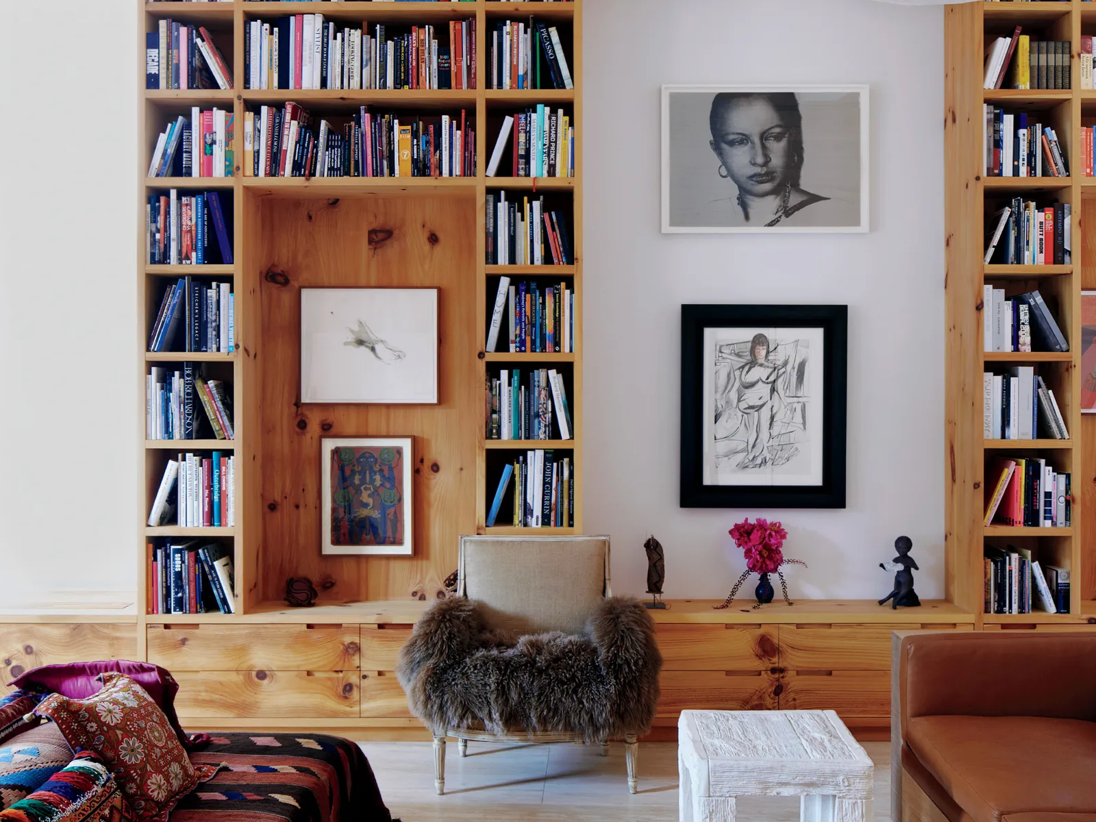 Elevated Abodes: Architectural Alchemy for the Discerning Dweller 25