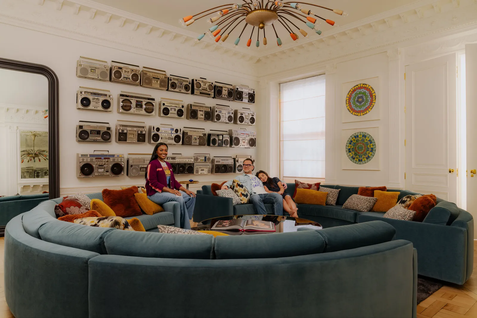 Broadway's Elite: A Glimpse Inside Their Coveted Abodes 6 Broadway's Elite: A Glimpse Inside Their Coveted Abodes 6