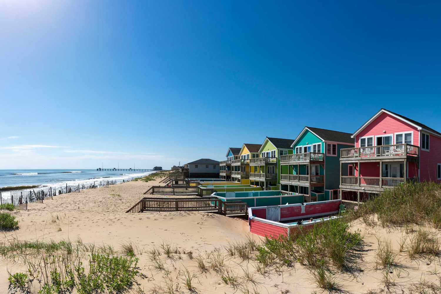 Coastal Carolina's Crown Jewels: Discover North Carolina's Most Exclusive Sands 17