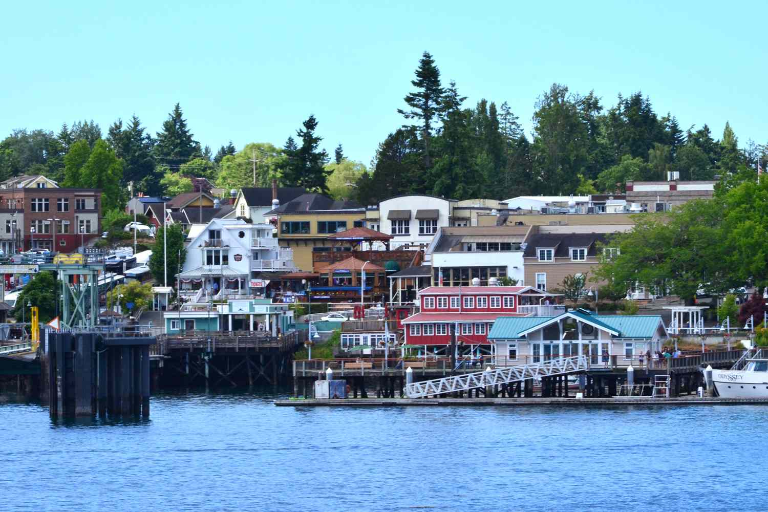 Enchanting Enclaves: Discover the Pacific Northwest's Most Captivating Coastal Gems 18