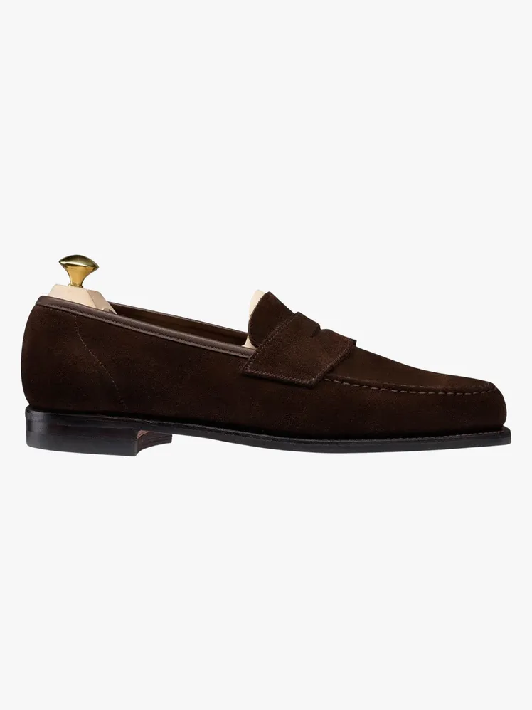 The Summer Wardrobe Upgrade: 18 Essentials for the Modern Executive 96