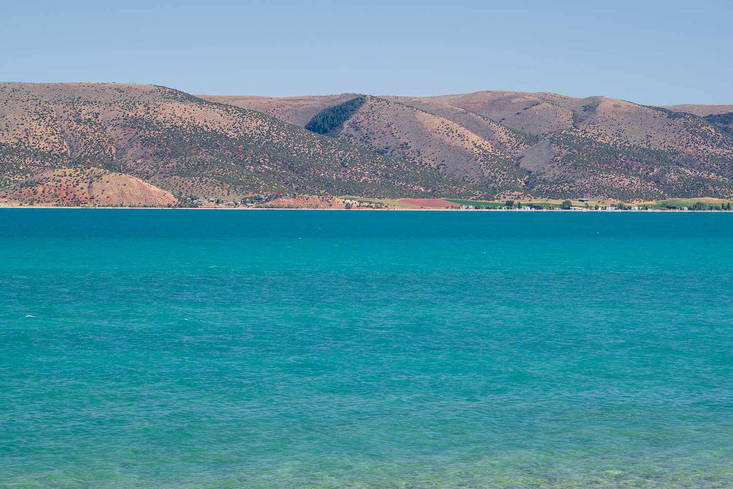 Utah's Emerald Gems: Beyond the Parks to Uncharted Turquoise Havens 45