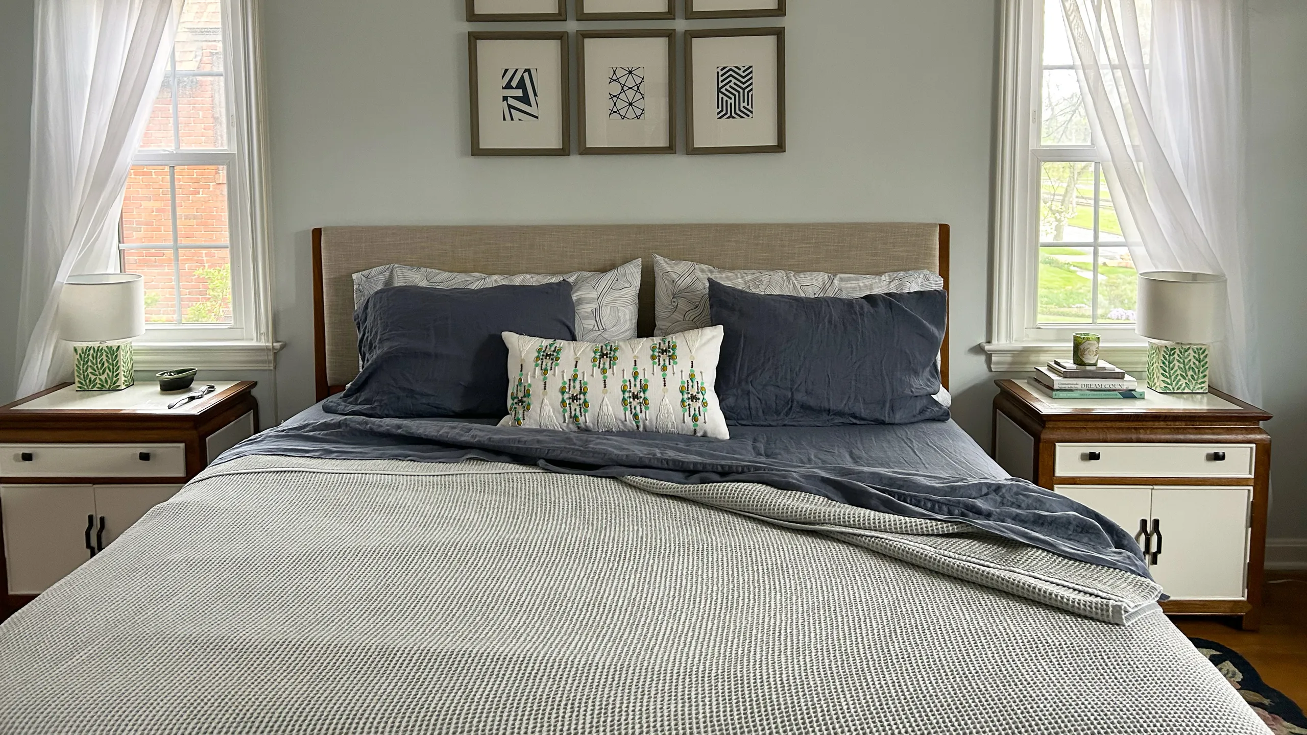 Luxury Linens: Prime Picks for the Discerning Dweller 15