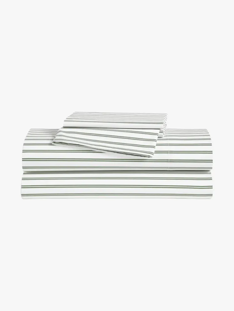 Timeless Elegance: Curated Bed Linens for the Discerning Estate 30