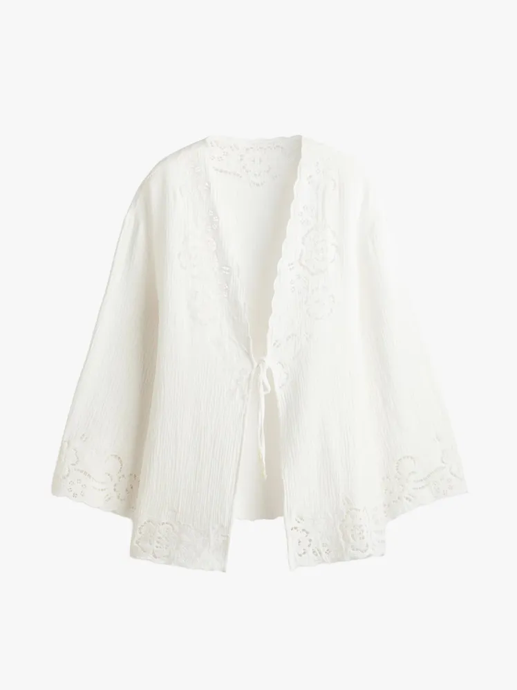 Elevate Your Ensemble: Sophisticated Caftan Styling Beyond the Shore 52