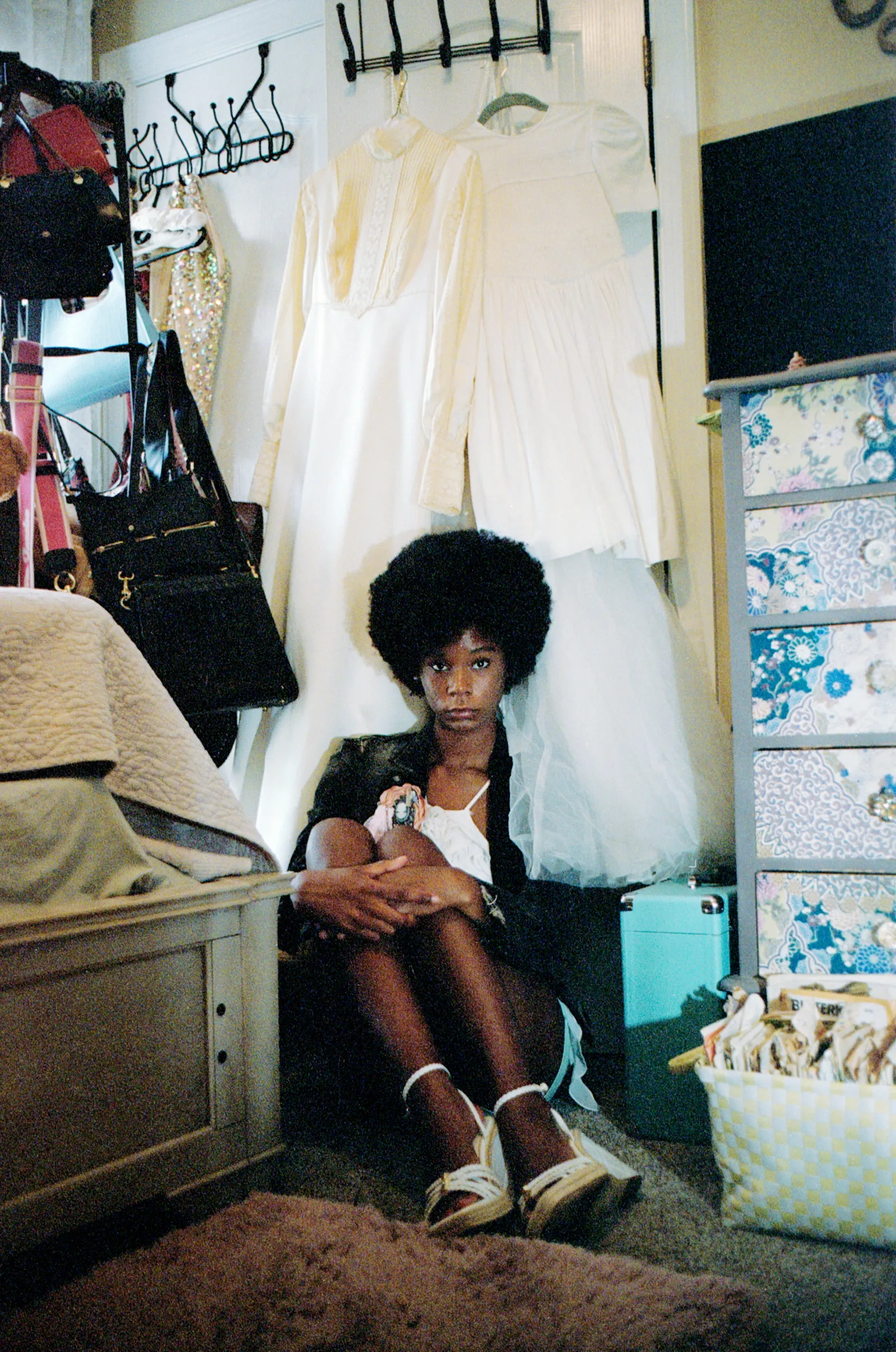 From Alabama Roots to Digital Domain: Chelsi Banks' Fashion Ascent 11