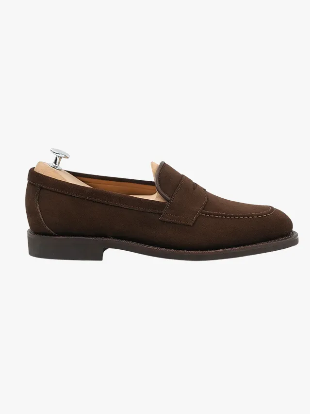 The Summer Wardrobe Upgrade: 18 Essentials for the Modern Executive 98