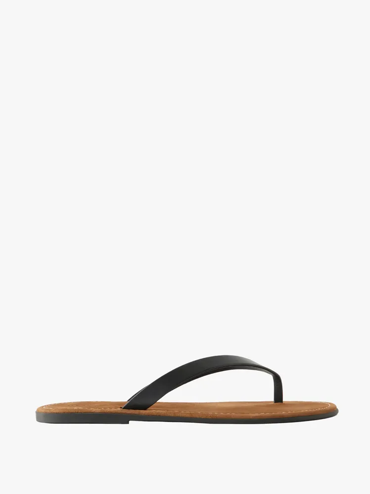 Effortless Urban Style: Summer's Chicest Ensembles Reimagined 70