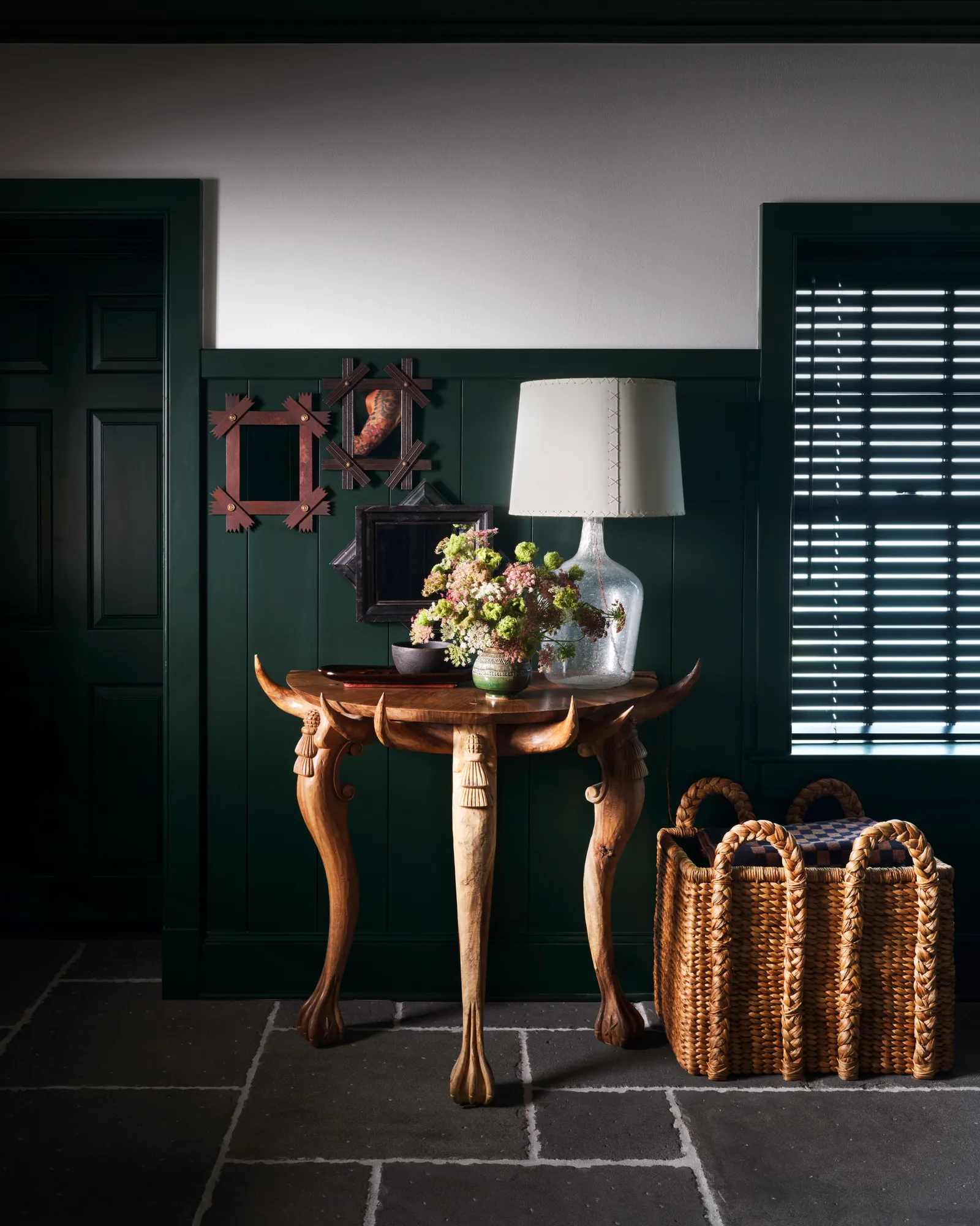 A Curator's Canvas: Douglas Friedman's Haven of Enduring Elegance 26