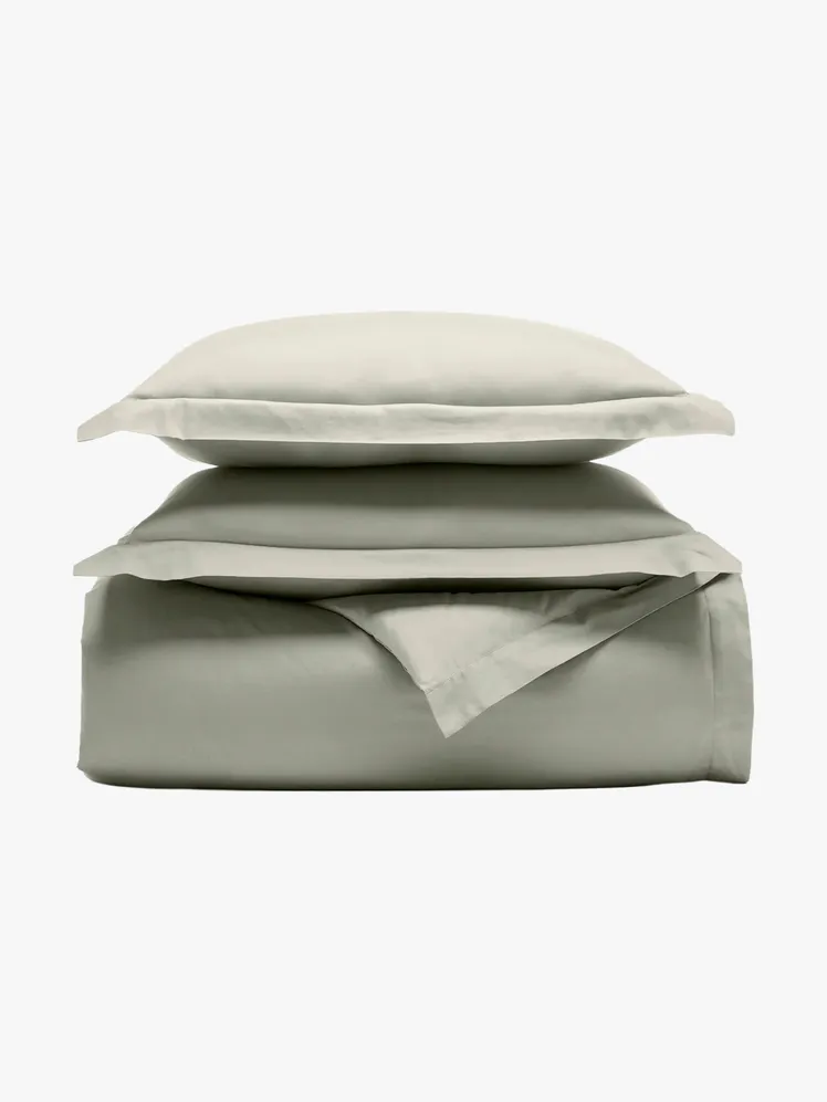 Luxury Linens: Prime Picks for the Discerning Dweller 26