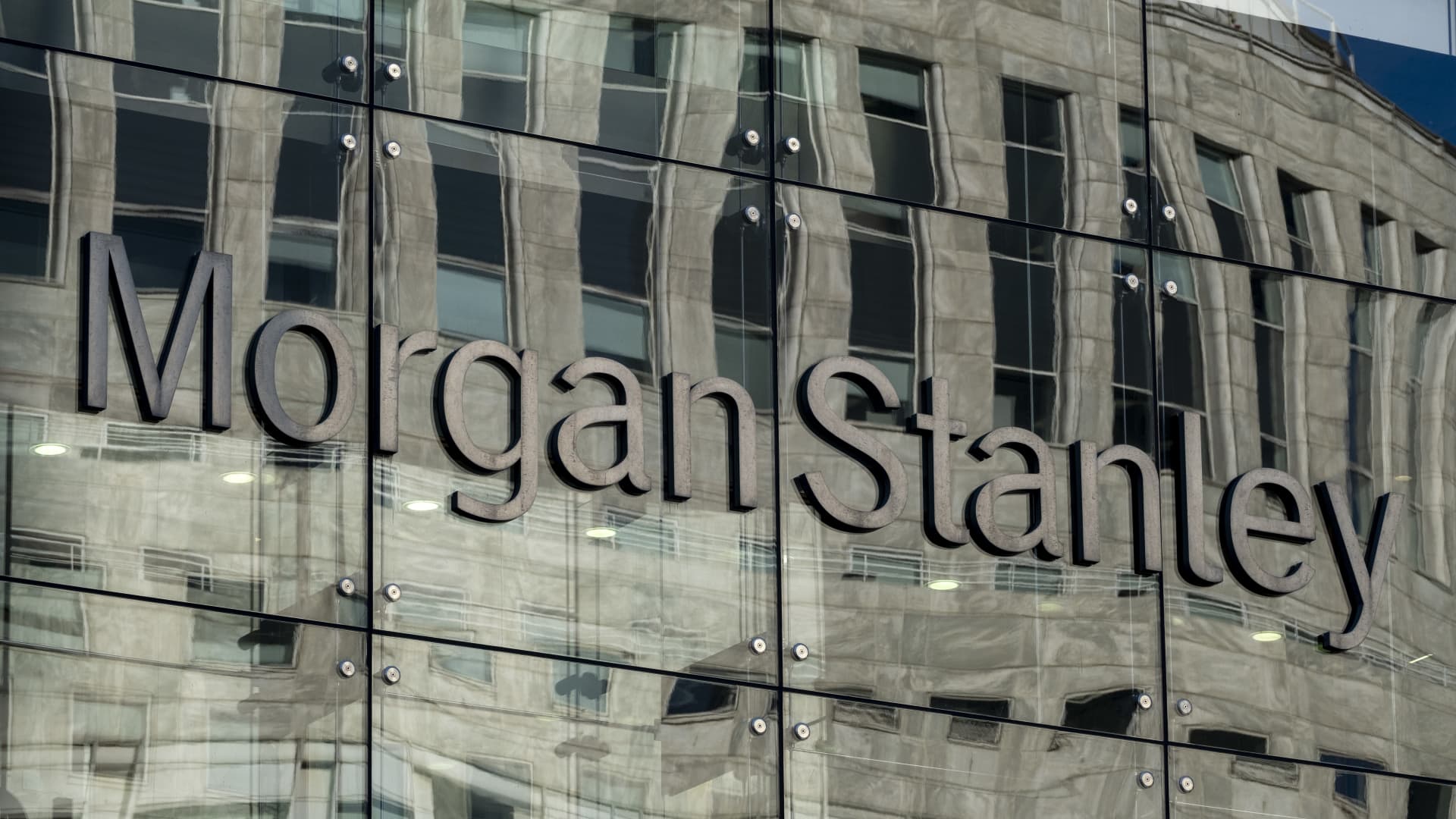 Morgan Stanley Expands Wealth Management Access for Financial Advisors 2 Morgan Stanley Expands Wealth Management Access for Financial Advisors 2