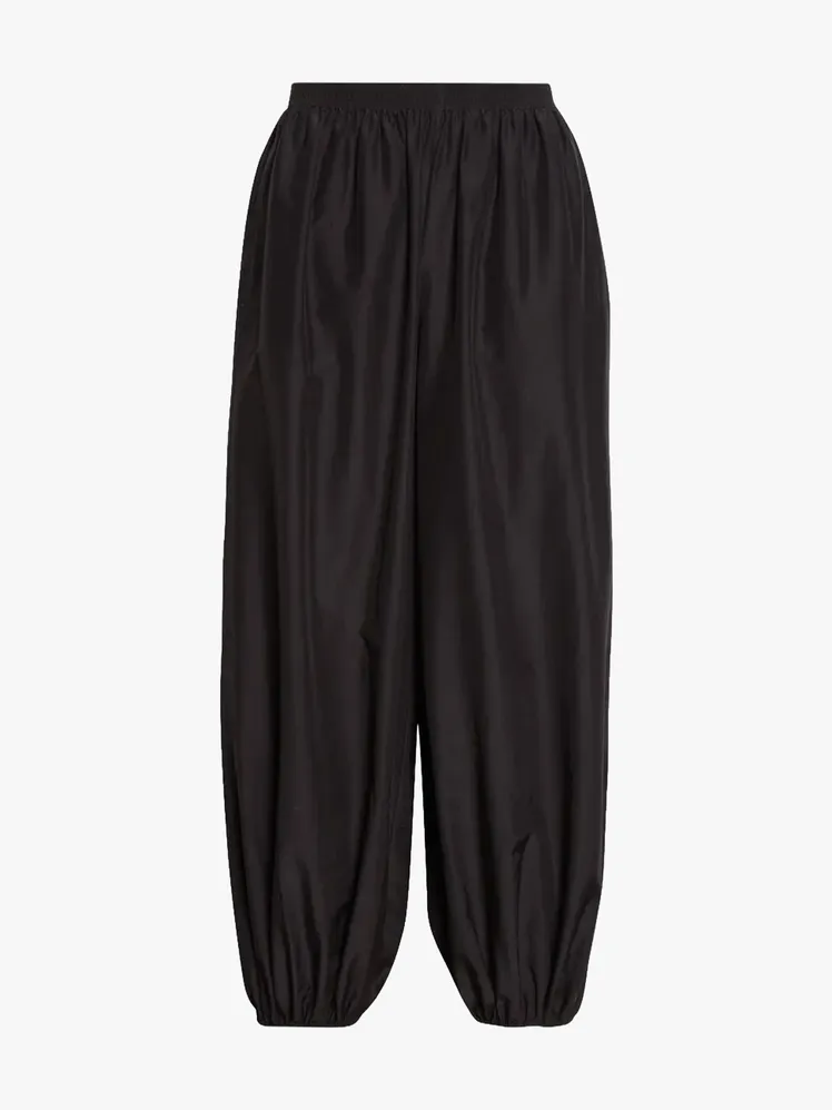 Chic Forecast: Must-Have Summer '26 Styles for Your Elite Collection 138