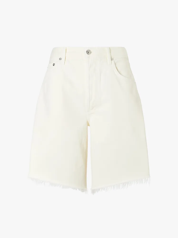 Effortless Loafer Chic: Your Guide to Summer's Most Versatile Footwear 103