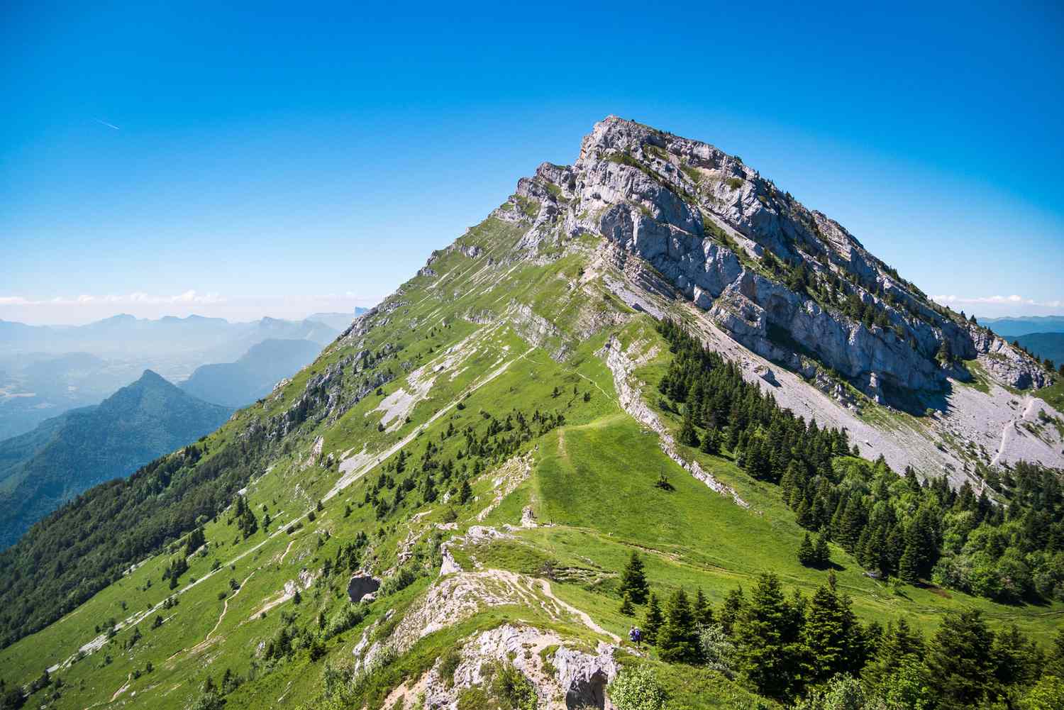 Beyond the Eiffel Tower: Discover France's Hidden Gems, Village by Exquisite Village 22