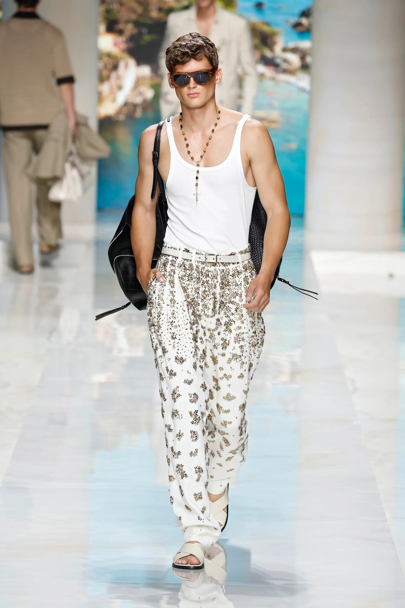 D&G: The New Uniform for the Modern Mogul's Night Out 16 D&G: The New Uniform for the Modern Mogul's Night Out 16