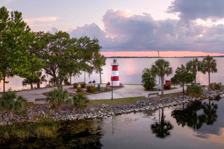 Whispers of the Water: Discover Florida's Secret Lake Havens 1