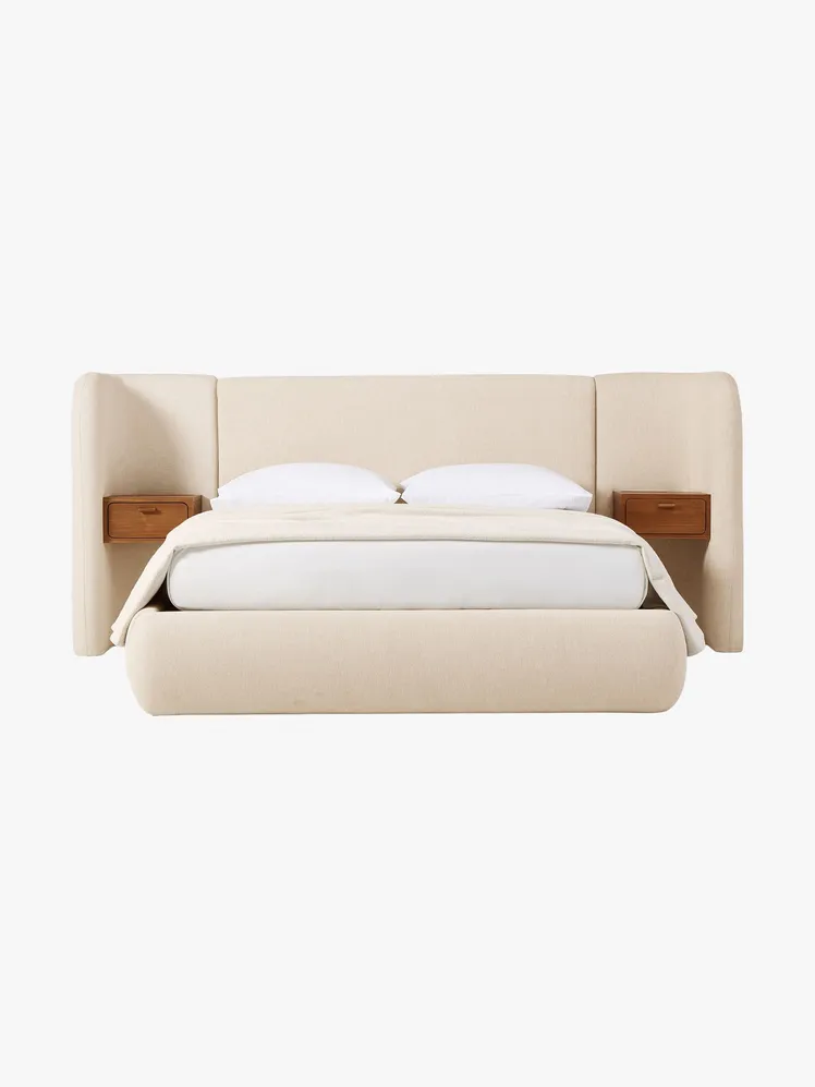 Majestic Headboards: A New Era of Opulent Interiors 18