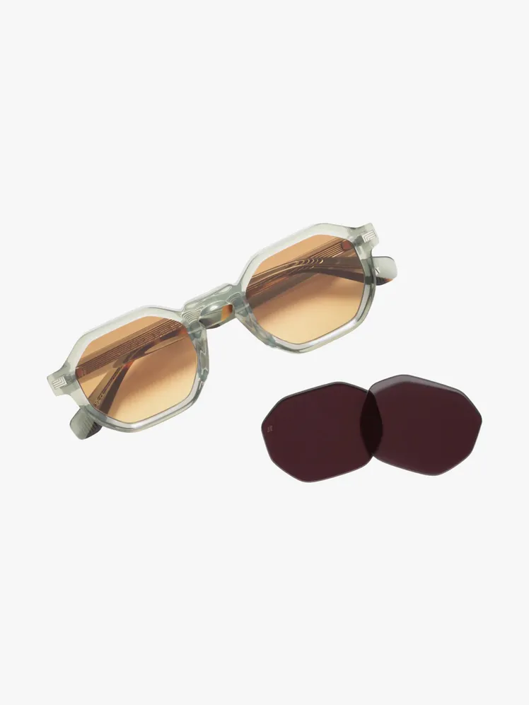 Heirloom Hues: Curated Elegance for the Connoisseur's Collection 94