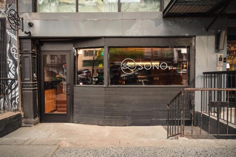 **East Village Welcomes Sono: A New Era of Korean Cuisine Unfolds** 55 **East Village Welcomes Sono: A New Era of Korean Cuisine Unfolds** 55