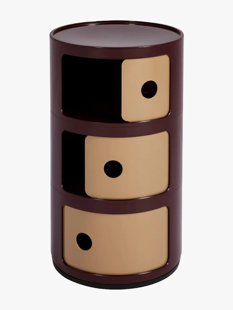 Gilded Legacies: An Editor's Curated Assemblage of Elite Furnishings 27