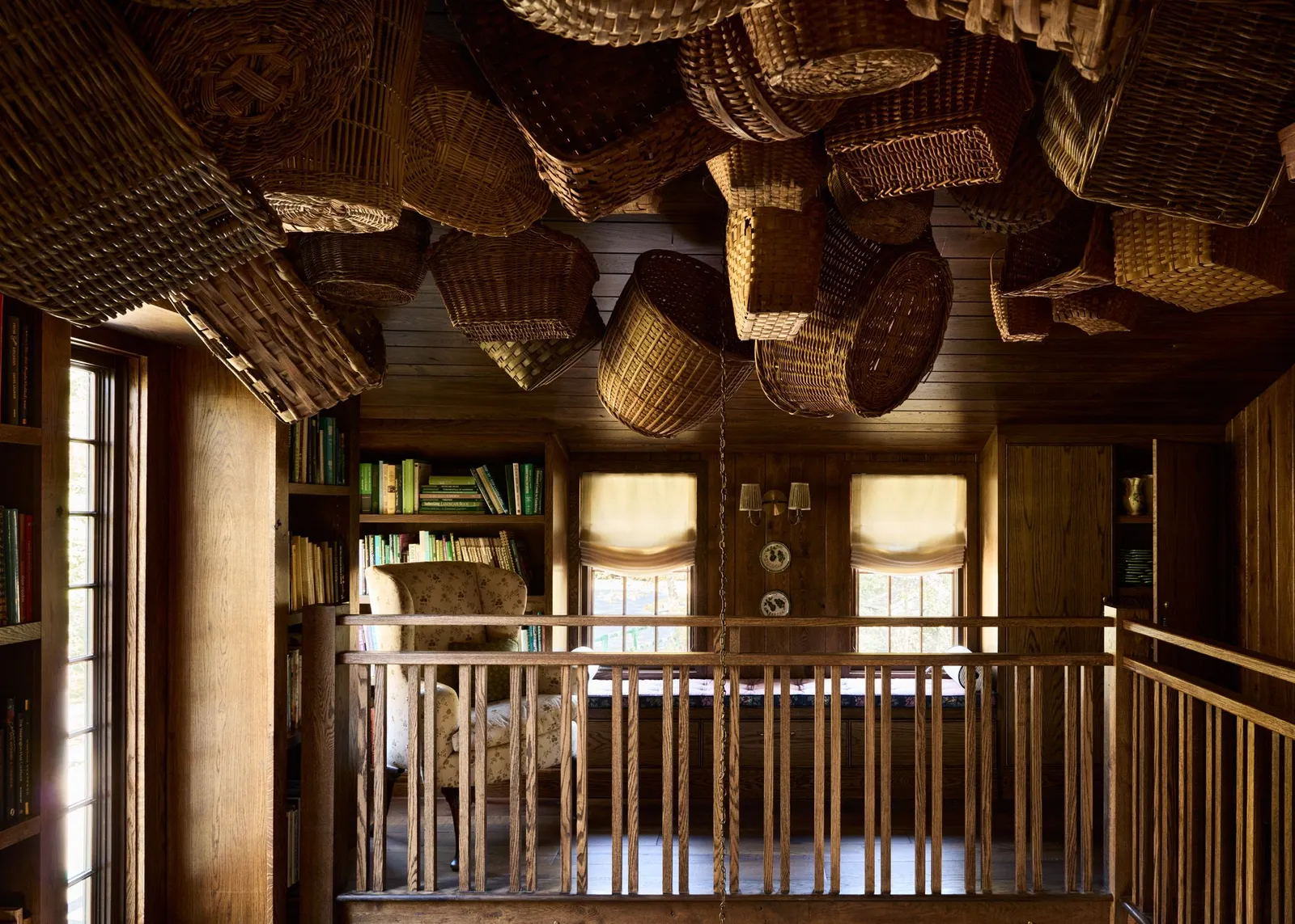 Artisan Heirlooms: A Woven Legacy for the Discerning Dwelling 29