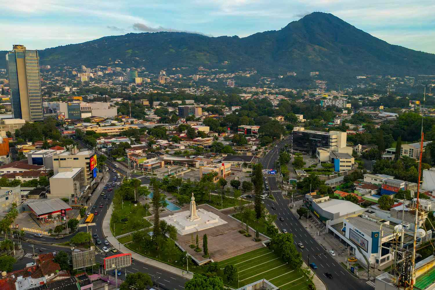 Unveiling Costa Rica: Your Gateway to Unrivaled Central American Serenity 14