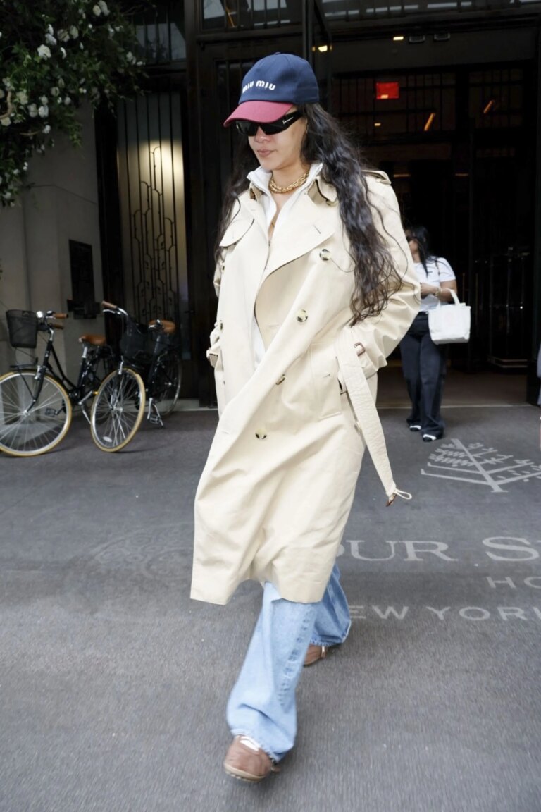 Rihanna's Elevated Ensemble for Everyday Endeavors 56 Rihanna's Elevated Ensemble for Everyday Endeavors 56