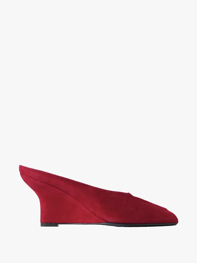 Step into Summer 2026: The Footwear Edit 159 Step into Summer 2026: The Footwear Edit 159