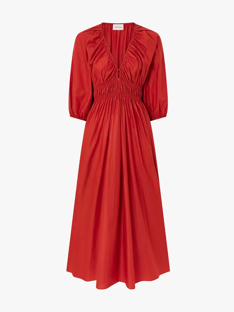 Elevate Your Ensemble: The Ultimate Guide to Pairing Dresses with Designer Sneakers 15